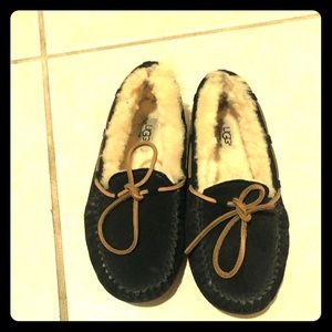 Ugg Black Moccasins